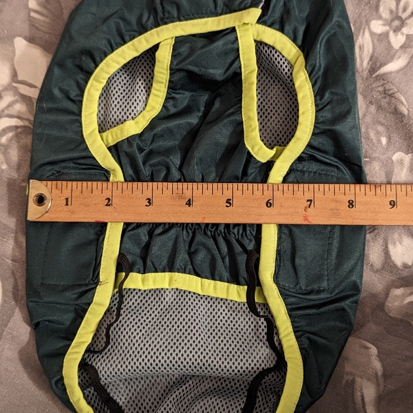 🌟 3/$20🌟 Small Dog Jacket With Hood - Picture 10 of 10